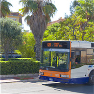 Bus und Bahn in Palermo