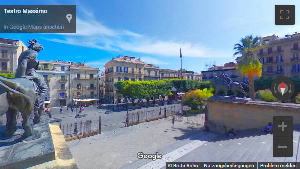 Panorama - Die Treppe zum Teatro Massimo