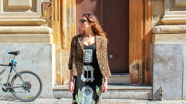 On a discovery tour of Palermo with fashion from Filly Biz