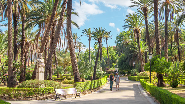 Il parco 'Villa Bonanno' è pieno di palme